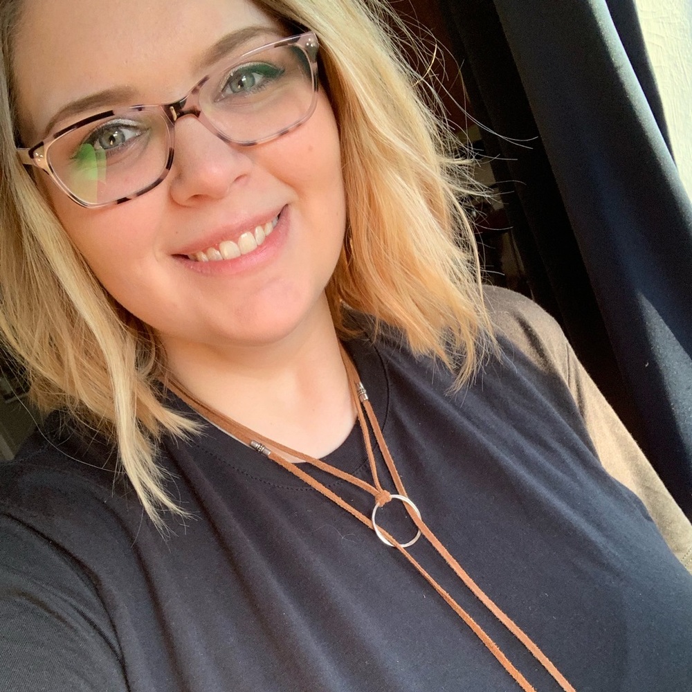 Meet your Posher, Kaitlyn